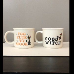 Set of 2 Halloween mugs Hyde & eek